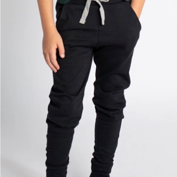 *SOLD* - Mini Mioche - Jersey Skinny Sweats - 2 pairs Navy and Grey - 7/8 - Picture 10 of 10